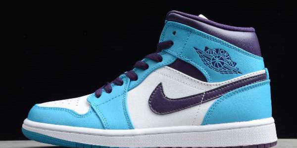 The best choice for Air Jordan 1 Mid "Hornets" Sneakers in your wardrobe